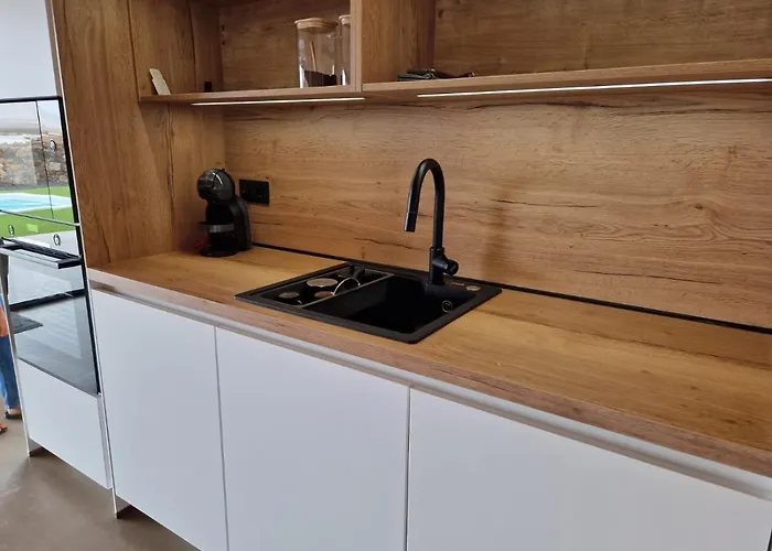 Volcanes וילה לאחארס