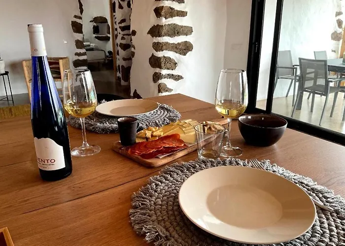 Volcanes לאחארס